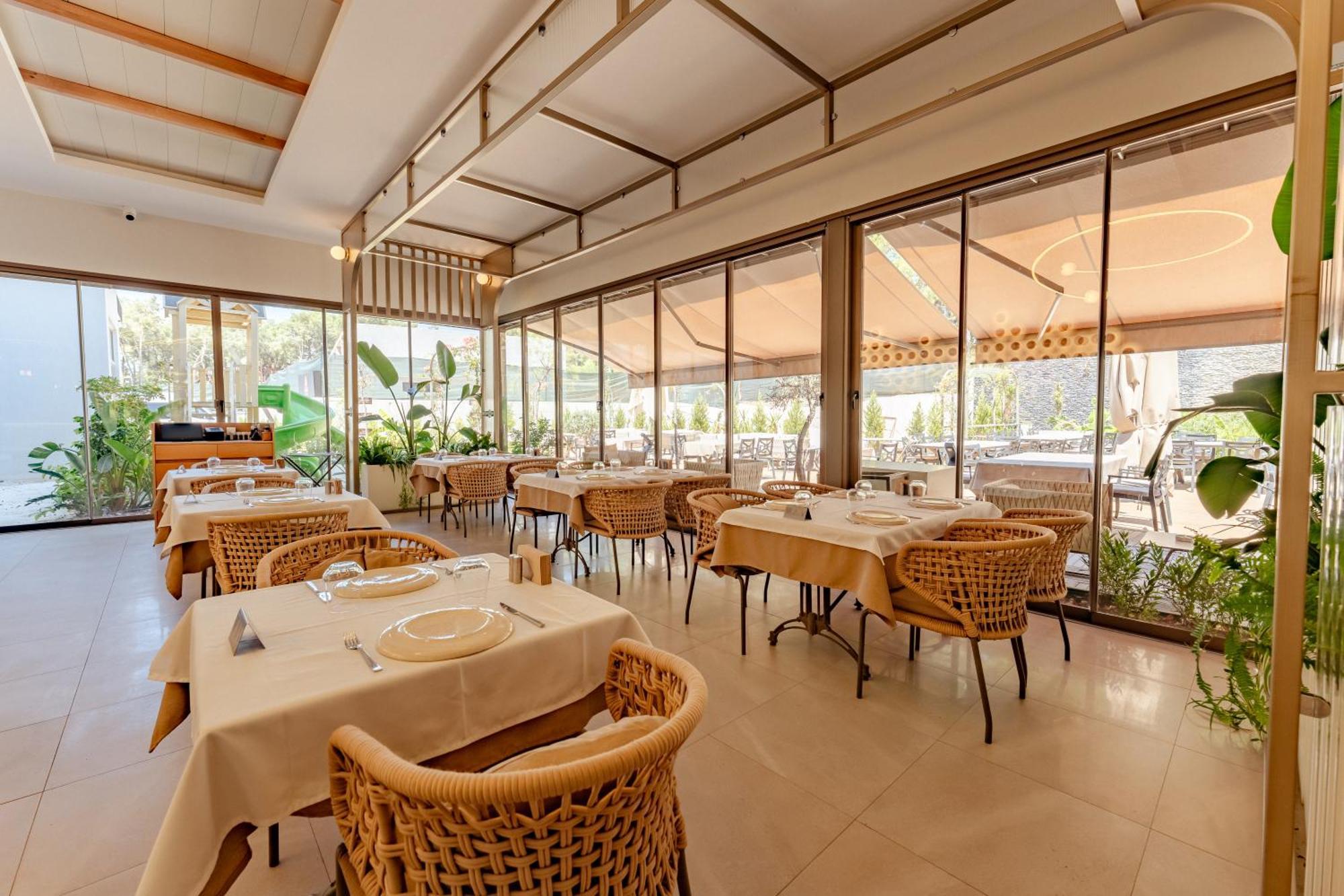 Keptur Hotel Dosemealti ภายนอก รูปภาพ