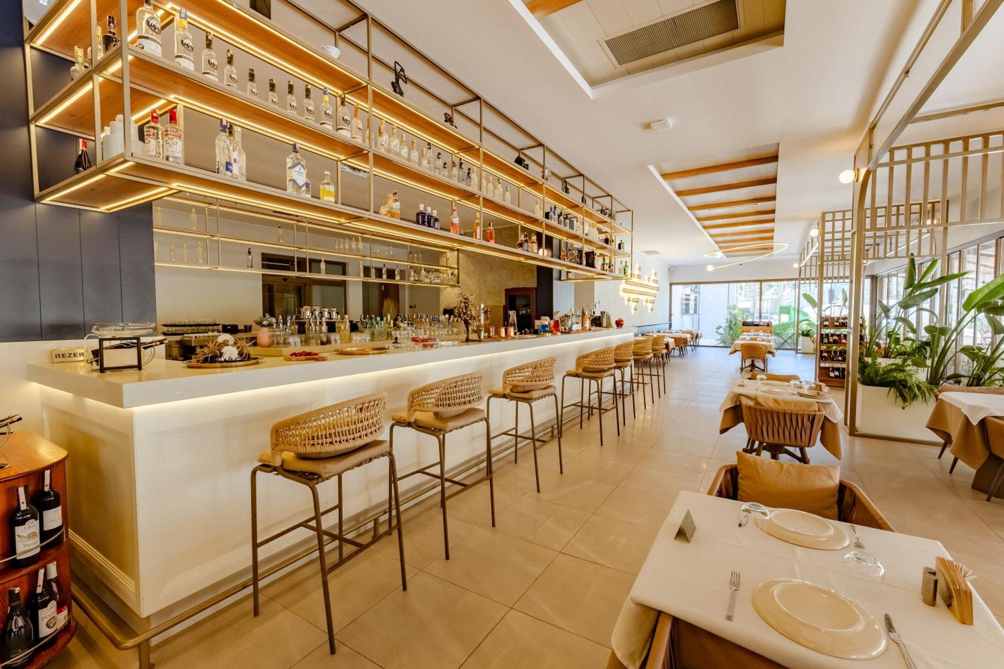 Keptur Hotel Dosemealti ภายนอก รูปภาพ